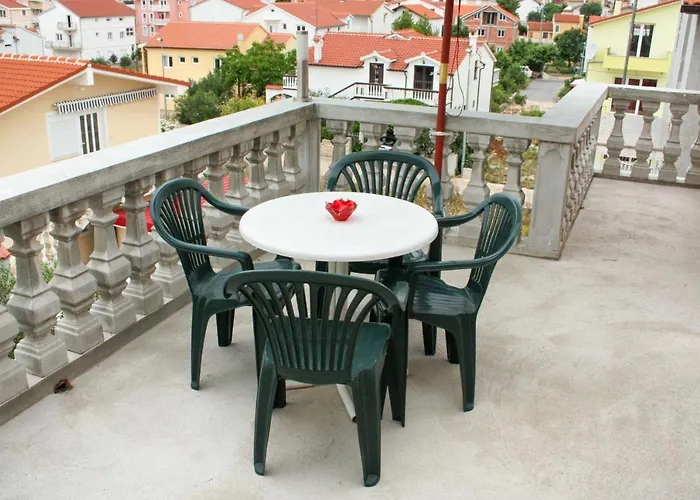 With Parking Space - 4214 Vodice