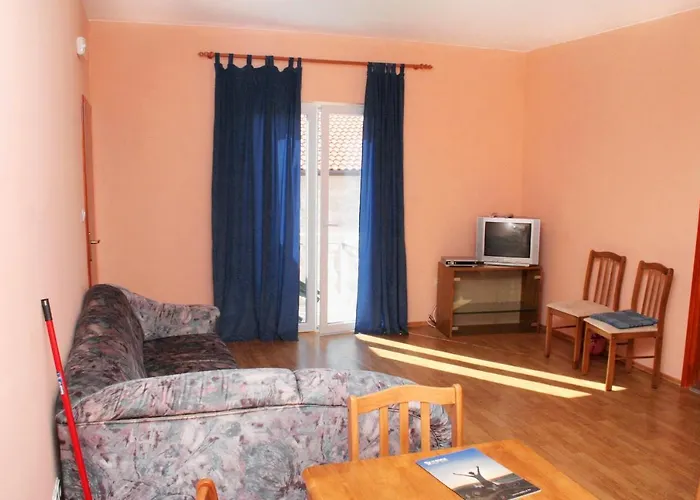 With Parking Space - 4214 Appartement